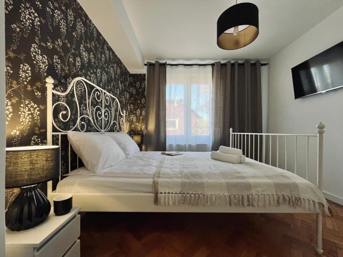 Apartament Dana Browna Jelenia Góra Exterior foto